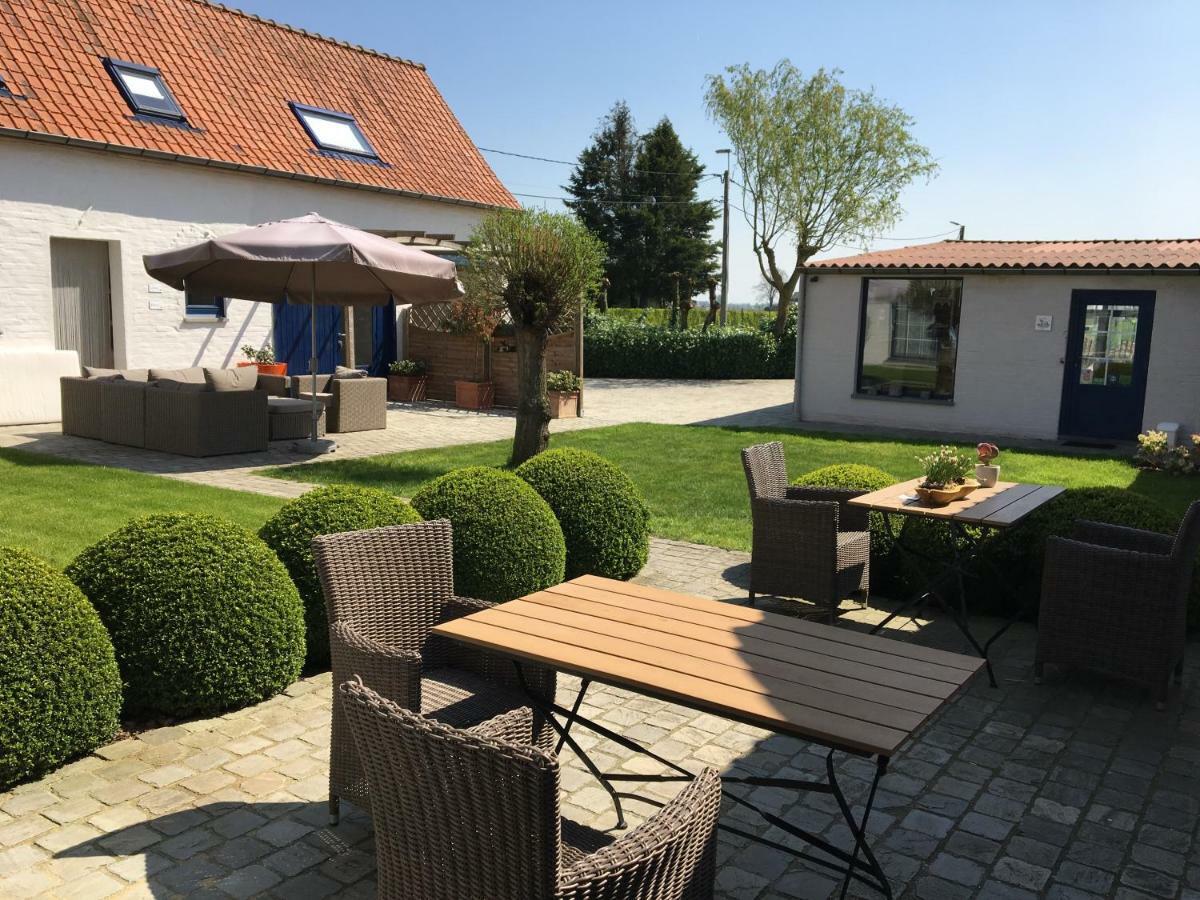 Bed and Breakfast 'T Wolvennest Heuvelland Exterior foto